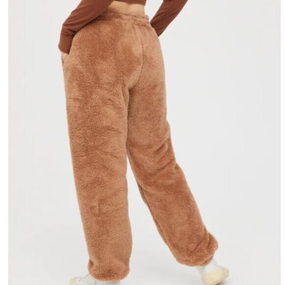 OFFLINE By Aerie Fluffy Sherpa Jogger High Waisted Sz XL/1X - Picture 10 of 10